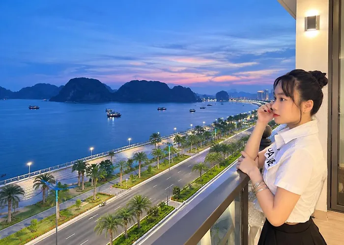 Hieu Thao * Ha Long